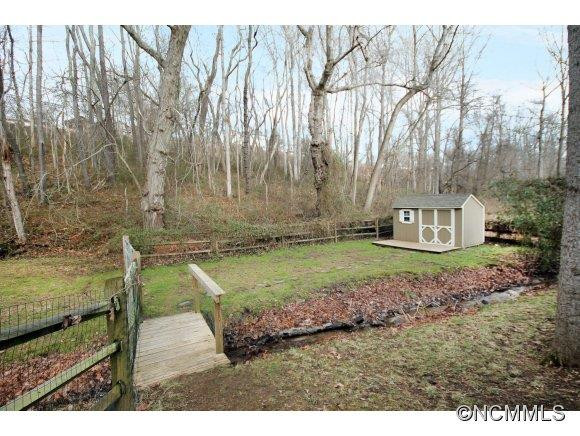 14 Avon Ave - Photo 22