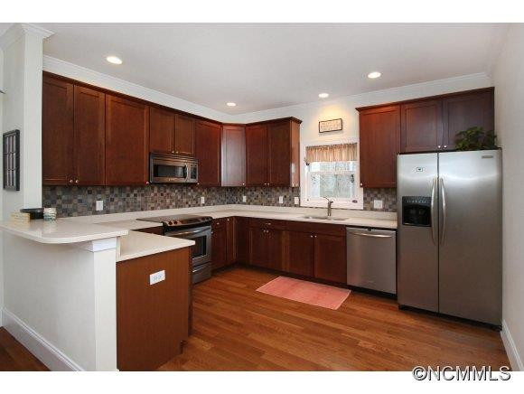 14 Avon Ave - Photo 8
