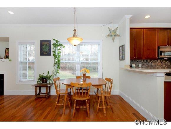 14 Avon Ave - Photo 9