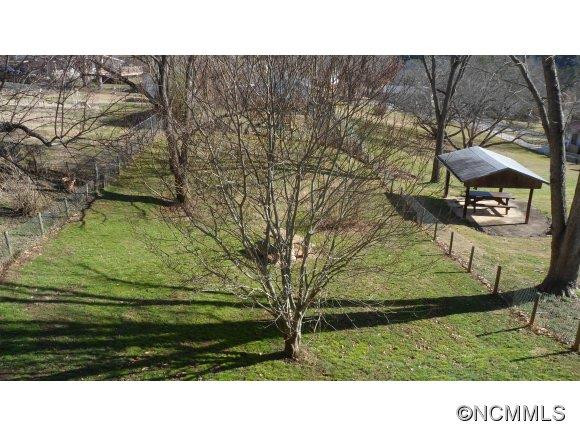 118 South Main Street - Photo 14
