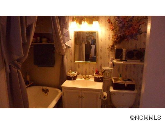 118 South Main Street - Photo 18