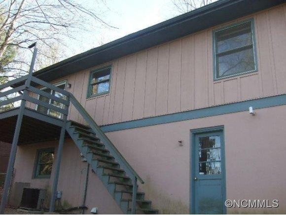 40 Deer Run Drive - Photo 2