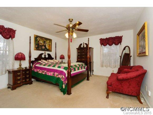 8 High Meadows - Photo 12