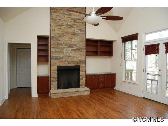 630 Evans Rd - Photo 2