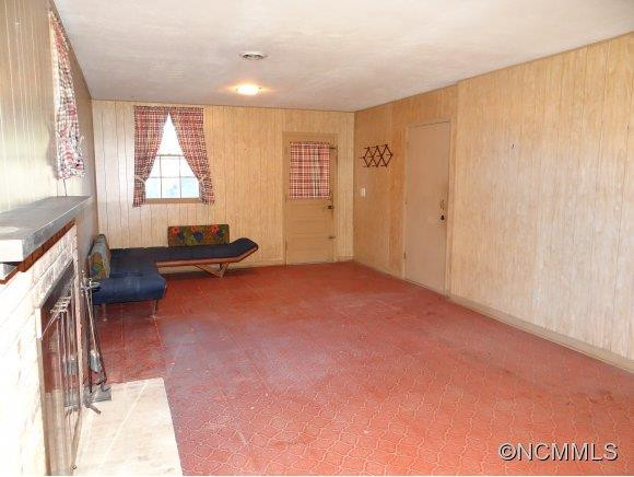 7 Holly Hill Court - Photo 12