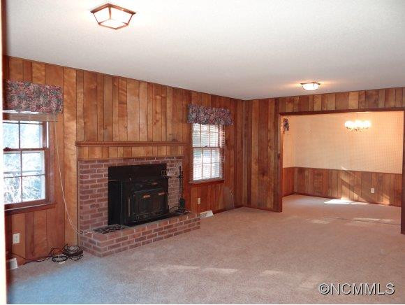 7 Holly Hill Court - Photo 6