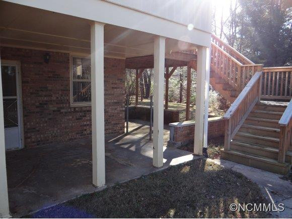 7 Holly Hill Court - Photo 9