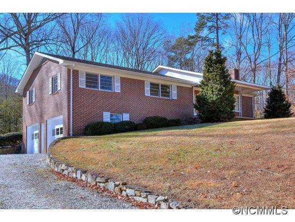 3233 Debbie Drive