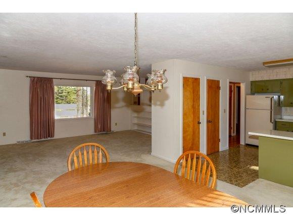 3233 Debbie Drive - Photo 7
