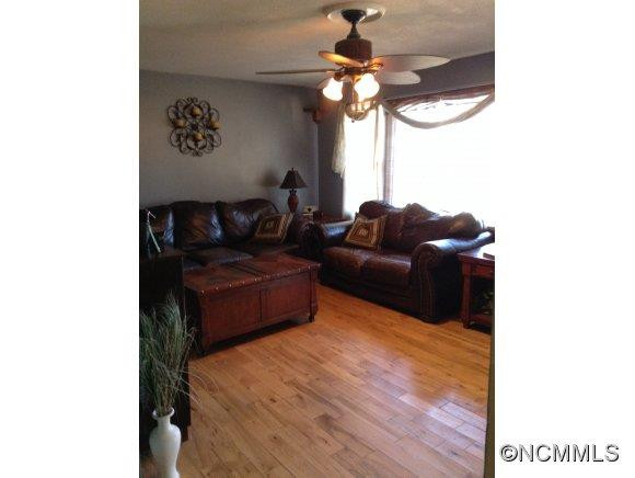 94 Moore Hill Lane - Photo 2