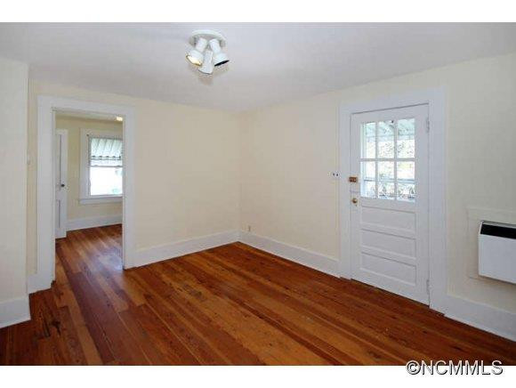 295.5 Shelburne Road - Photo 2