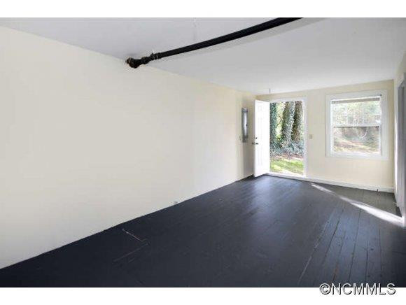 295.5 Shelburne Road - Photo 8