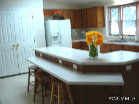 190 Fox Ridge Drive - Photo 4