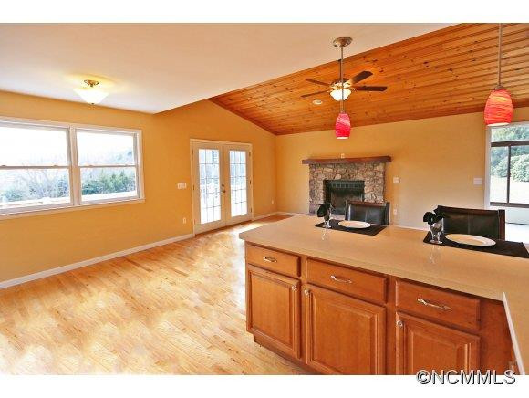 641 Red Maple Drive - Photo 8
