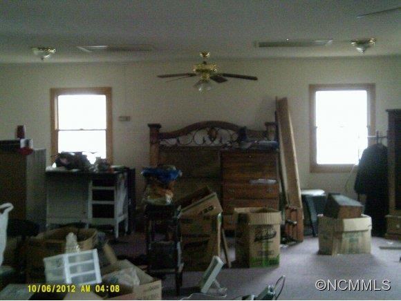 113 Edwards Street - Photo 14