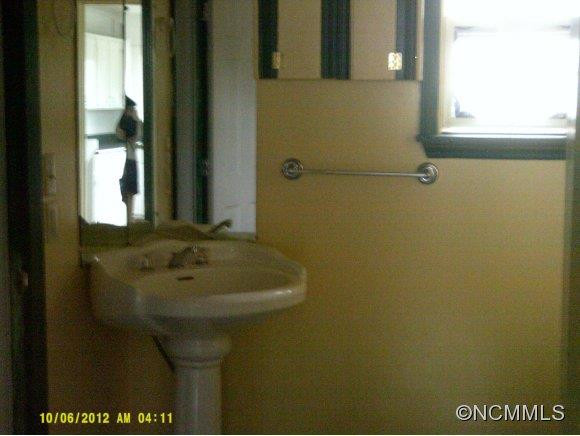 113 Edwards Street - Photo 5