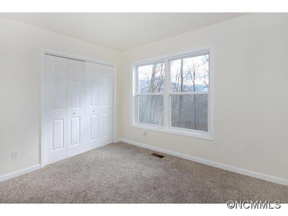 518 Poplar Trail - Photo 10