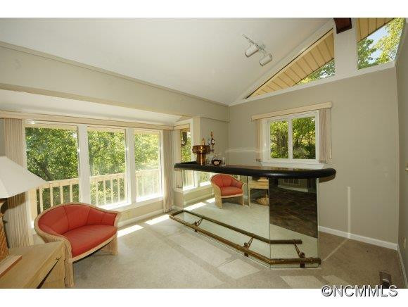 47 CHESTNUT RIDGE ROAD - Photo 9