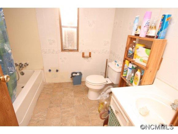 38 Garnet Dr. - Photo 5