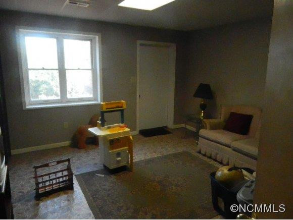 532 Timberlane Drive - Photo 14