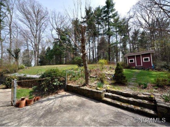 7 Mayfair Drive - Photo 18