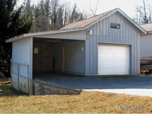 109 LE-AN HURST RD - Photo 9