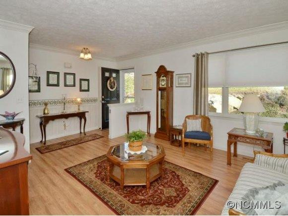 530 STARMOUNT LANE - Photo 2