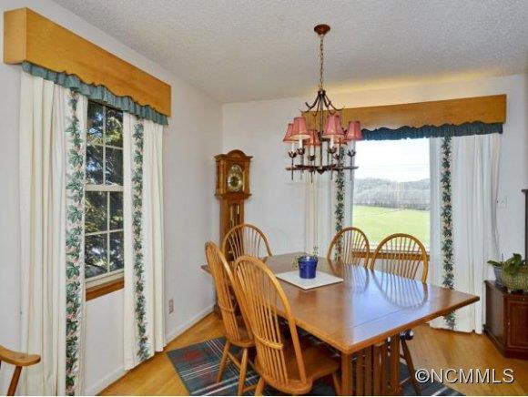 6 FERENVILLA DRIVE - Photo 6