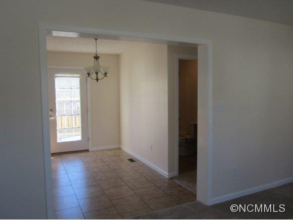 54 W Newberry - Photo 3