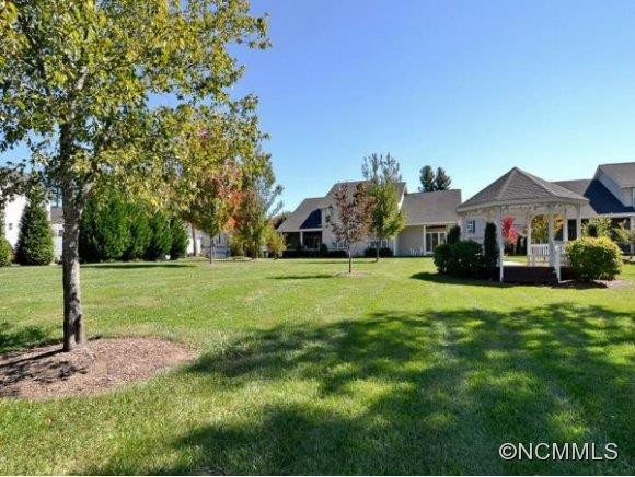 104 Towne Place Drive - Photo 6
