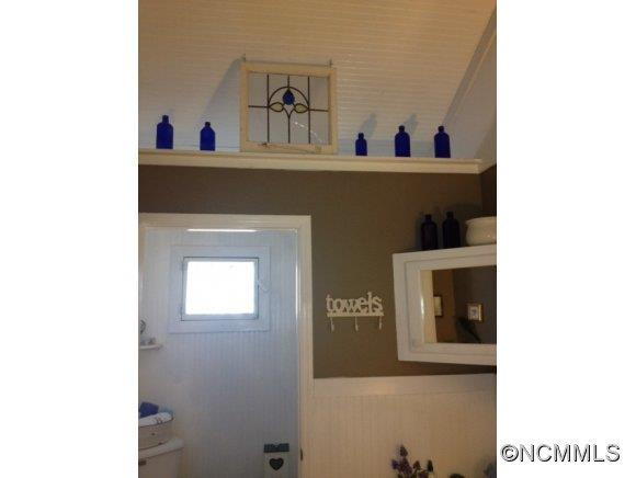 11611 Montford Cove Road - Photo 9