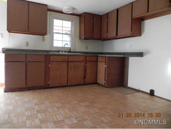 131 Hermitage Trail - Photo 2