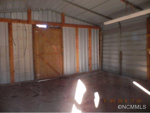 131 Hermitage Trail - Photo 11