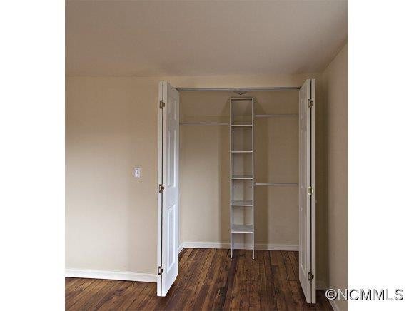 174 Academy - Photo 14