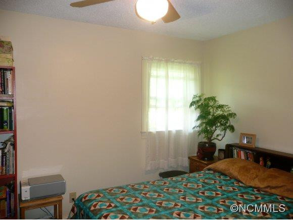 887 Old Leicester Highway - Photo 6