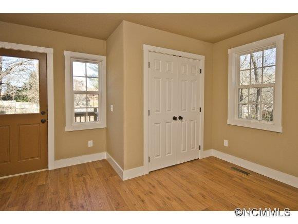 36 Forest Street - Photo 13