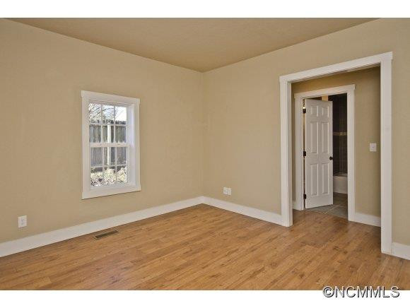 36 Forest Street - Photo 8