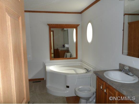 7 Blue Spruce Drive - Photo 12