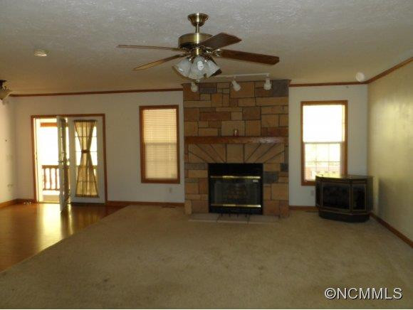 7 Blue Spruce Drive - Photo 6