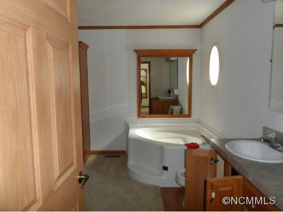 7 Blue Spruce Drive - Photo 10