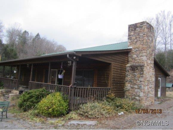 538 Pinecove Rd