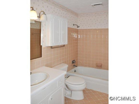 19 Rolling View Drive - Photo 13