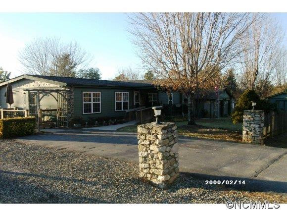 899 Aiken Rd
