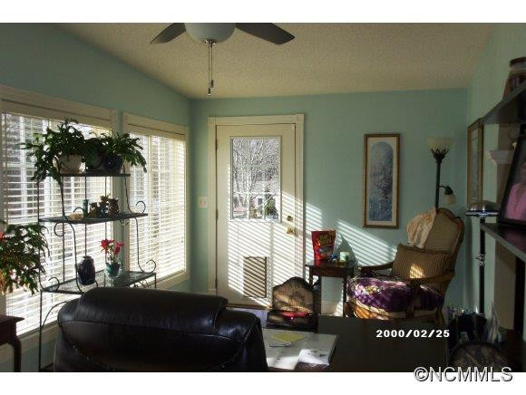899 Aiken Rd - Photo 14