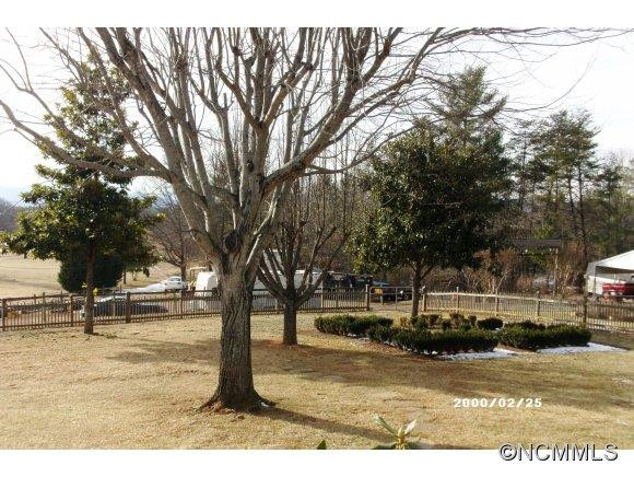 899 Aiken Rd - Photo 16