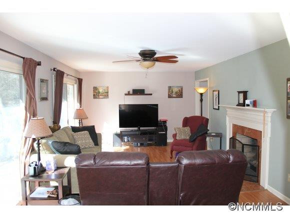 887 Thunder Rd - Photo 14