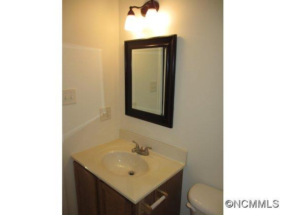 22 Buttonwood Court - Photo 8
