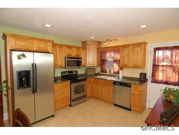 260 Justice Ridge Road - Photo 2
