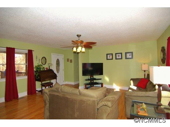 260 Justice Ridge Road - Photo 4