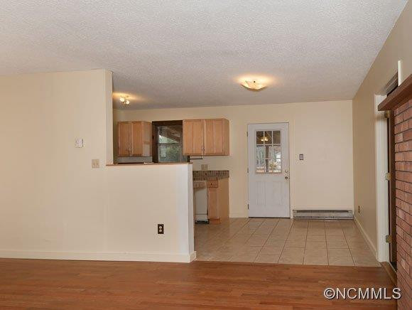 225 Doc Snyder - Photo 4